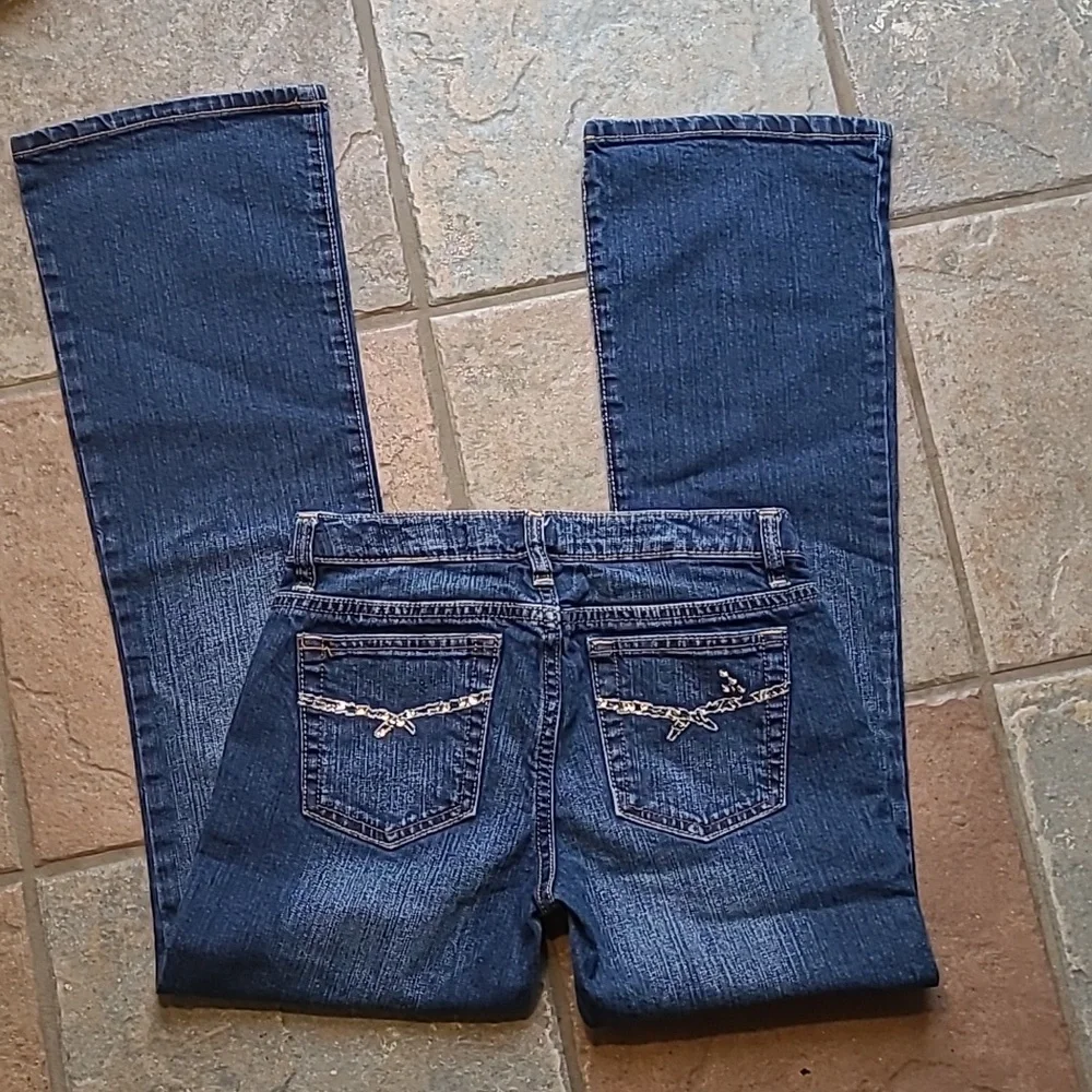 Gap Kids Girls 12 regular boot cut denim blue jeans embroidered sequin snowflake